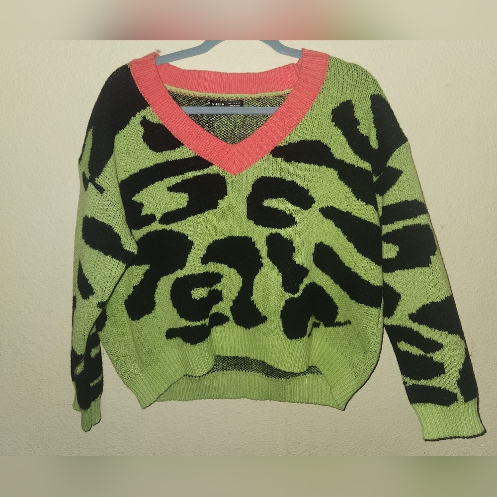 Women Knit V-Neck Colorblock Leopard Print Long Sleeve Sweater, Small ~ NWOT